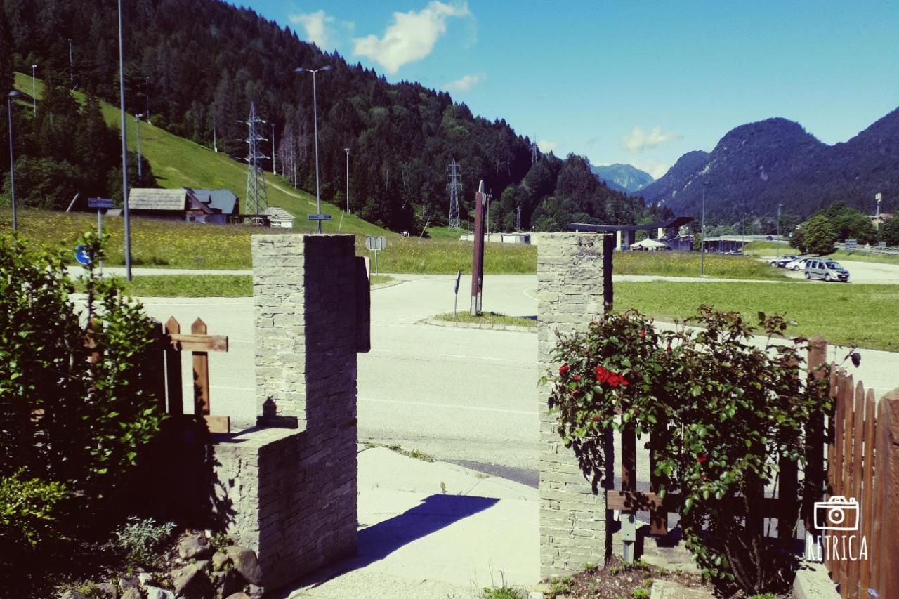 Bed and Breakfast Al Sentiero Di Charly Tarvisio Exterior foto
