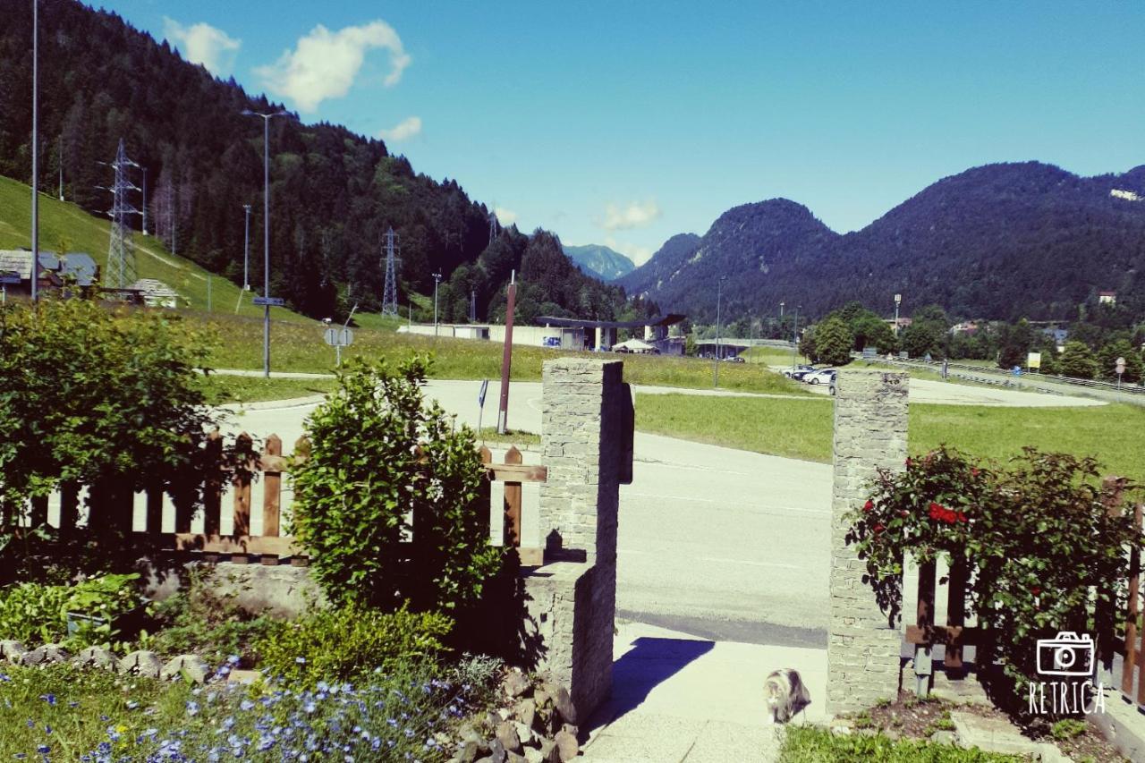 Bed and Breakfast Al Sentiero Di Charly Tarvisio Exterior foto