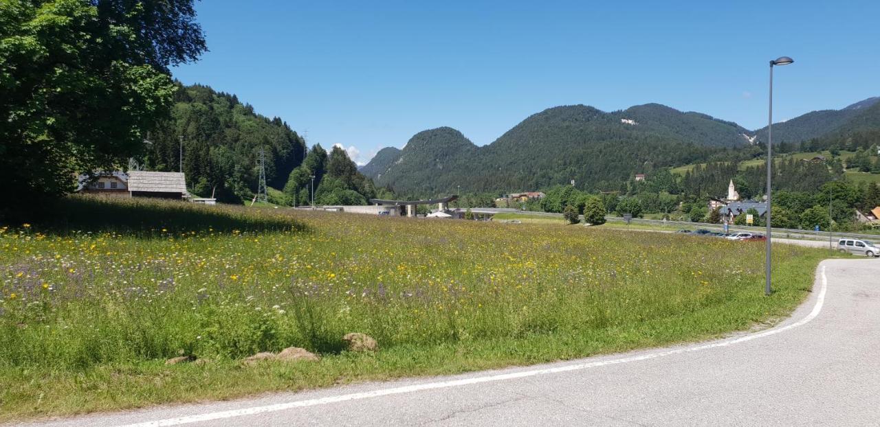 Bed and Breakfast Al Sentiero Di Charly Tarvisio Exterior foto
